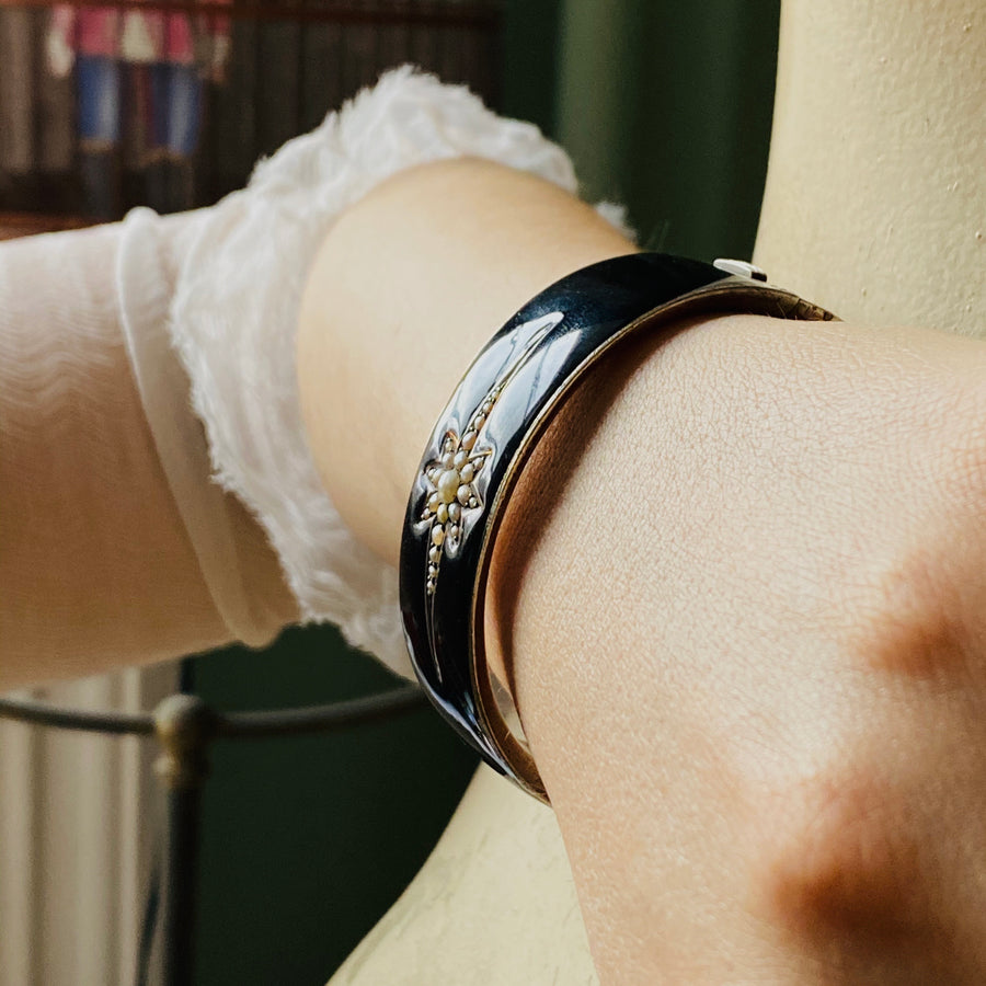 Antique Victorian Black enamel Mourning pearl bracelet