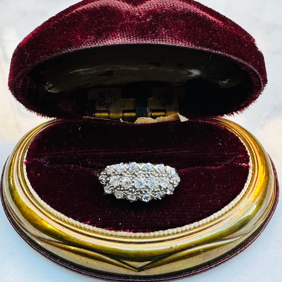 Pave diamond ring antique gold 14k in red velvet box