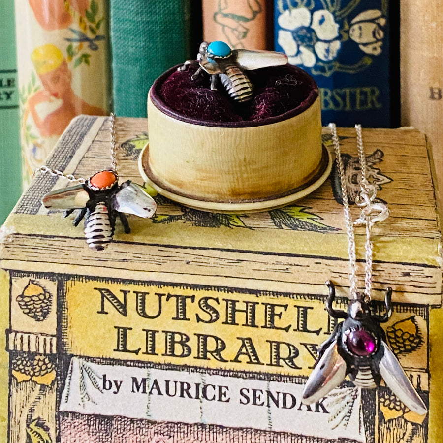 Bee Sterling Pendant Necklace with Stone setting