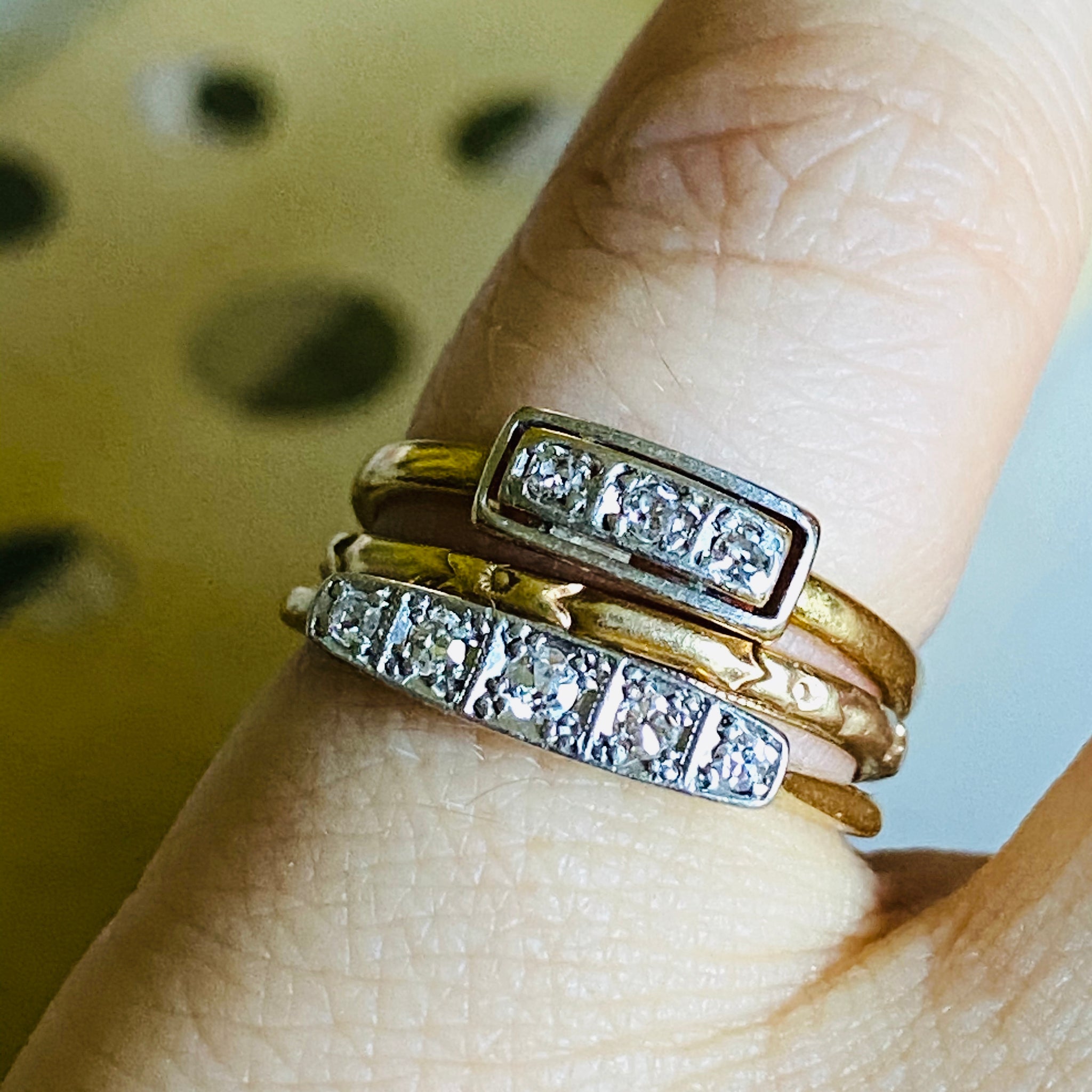 Small vintage engagement rings deals
