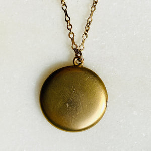 Plain matte gold-shell round Victorian locket necklace