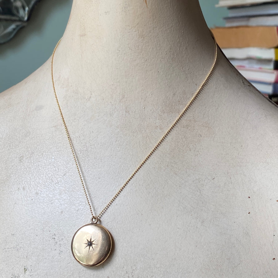 Victorian locket necklace star
