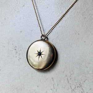 Victorian antique locket star