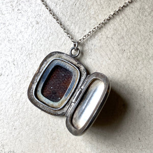 Sale Long Antique Heart Locket Necklace. Locket Pendant Vintage Charm.  Valentine Gift. Gifts Under 20. - Etsy Israel