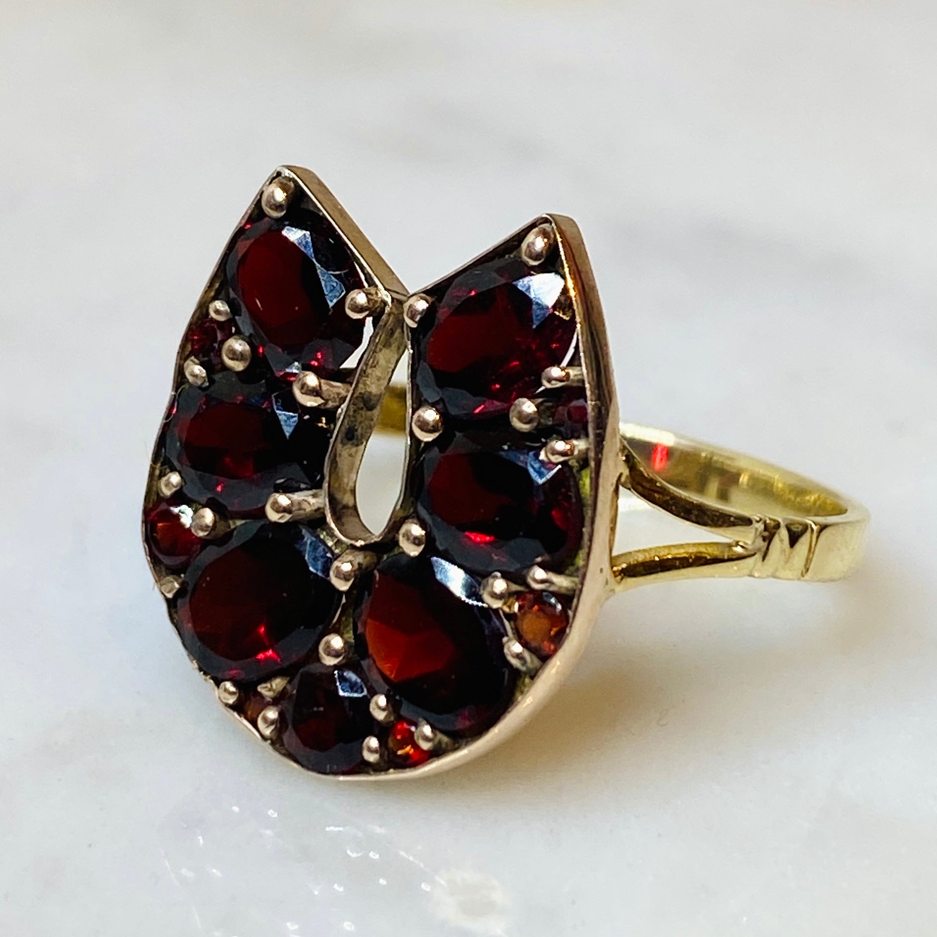 Vintage garnet jewelry outlet